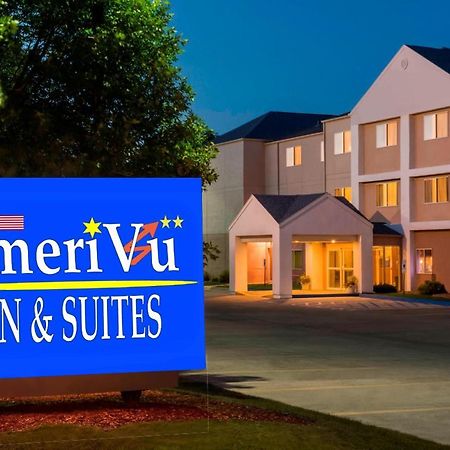 Amerivu Inn And Suites Grand Forks Extérieur photo